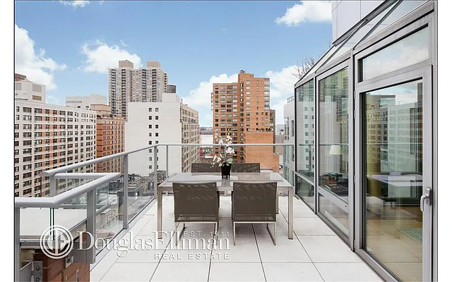 Sold by Douglas Elliman | media 6