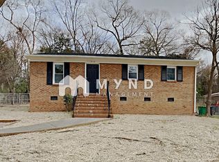 716 Peaceful Glen Rd, Charlotte, NC 28273