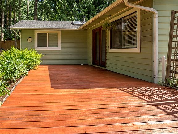 5th image of 17815 198th Ave NE