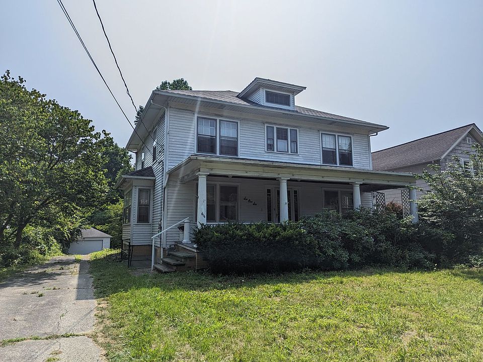 1st image of 616 East Ave