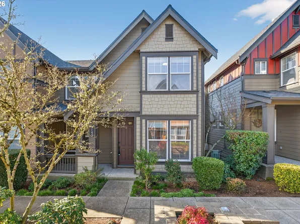 7147 NE Stonewater St, Hillsboro, OR 97124