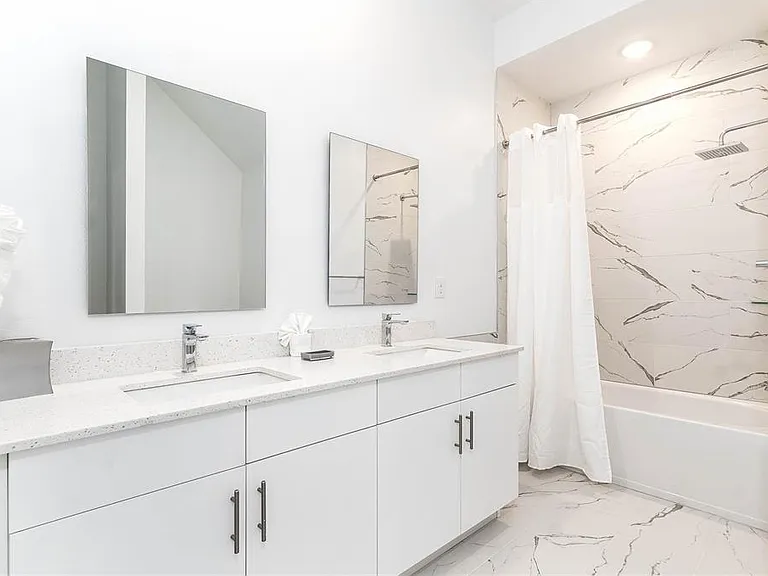 277 Famagusta Dr — Photo 21