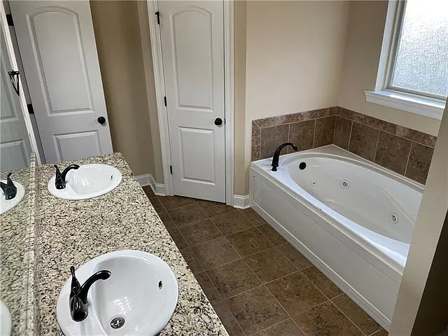 20191 Bella Gardens Cir — Photo 15