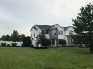 3840 Granger Willows Dr, Medina, OH 44256