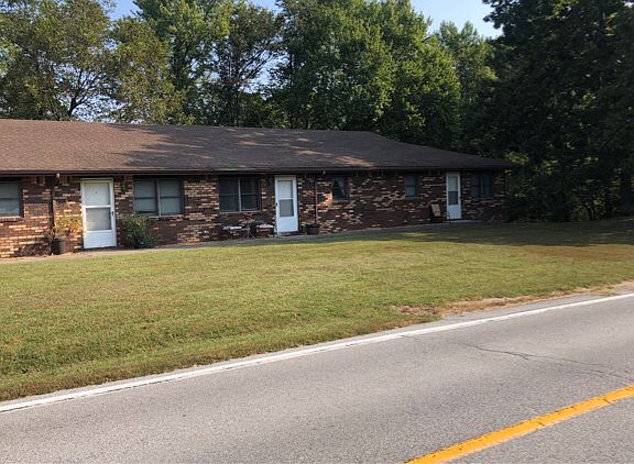 2nd image of 1620 Shady Dr APT 4