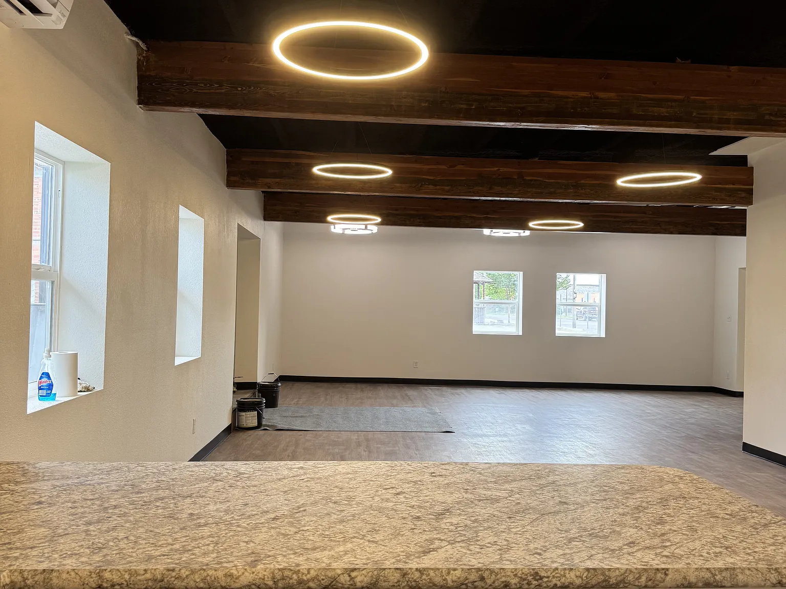 Studio, 1250 sqft, $1,600 — Photo 3