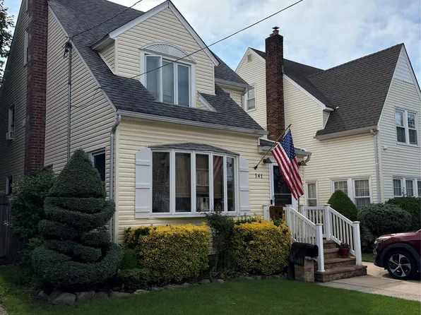 341 Marcellus Road, Mineola, NY 11501