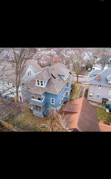 16 Darwin St — Photo 3