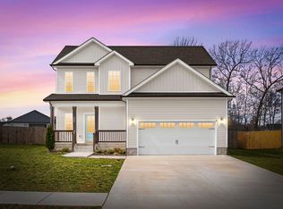 326 Galway Dr, Clarksville, TN 37042