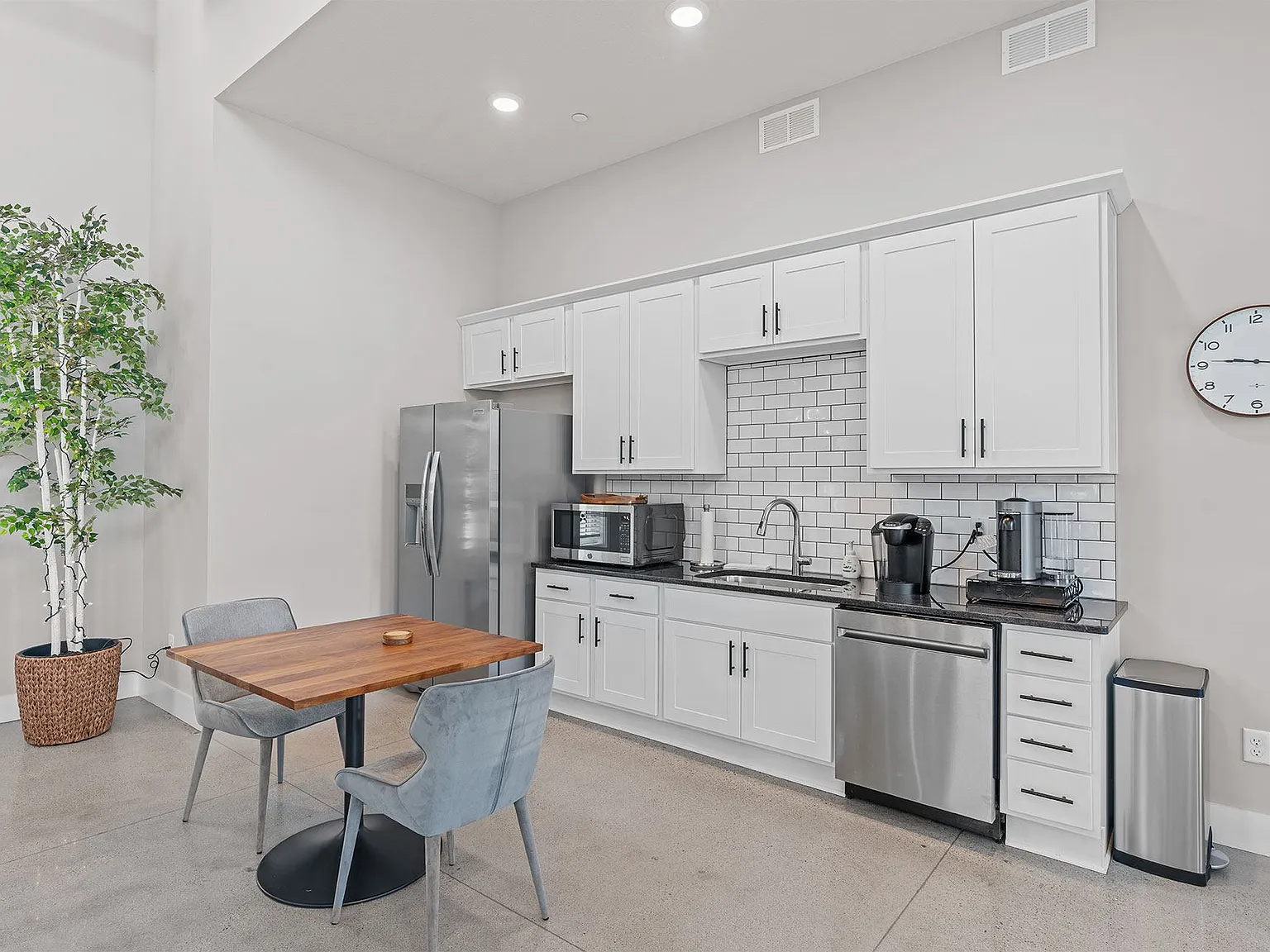 Victoria Ridge Townhomes — Photo 3