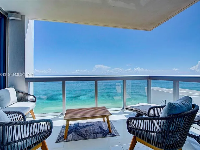 6899 Collins Ave #2208 — Photo 67