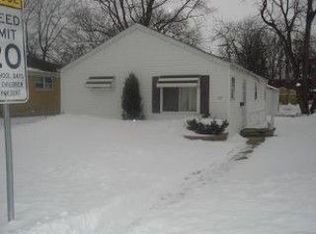 127 W 155th St, Harvey, IL 60426