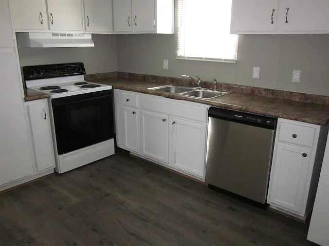 13260 Hickory Hills Rd — Photo 4