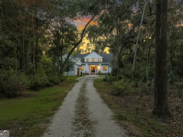 822 Dancy Ave, Savannah, GA 31419