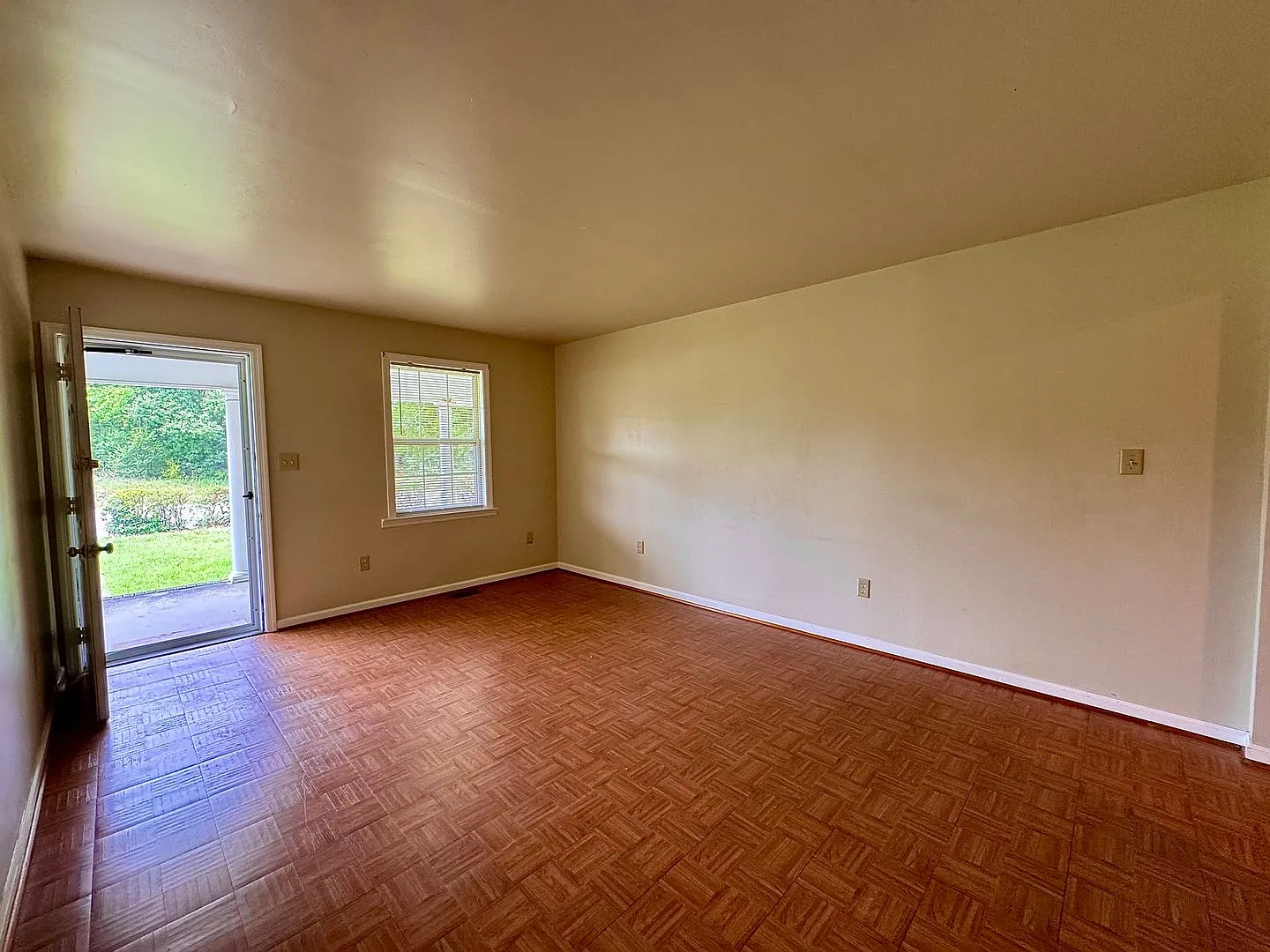 Location, Community, & Quality Living. It Starts Here in this 2 Bedroom Duplex! — Photo 2