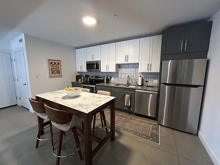 205 Summer St #2 — Photo 2