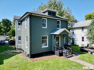 2024 Grand Ave, Davenport, IA
