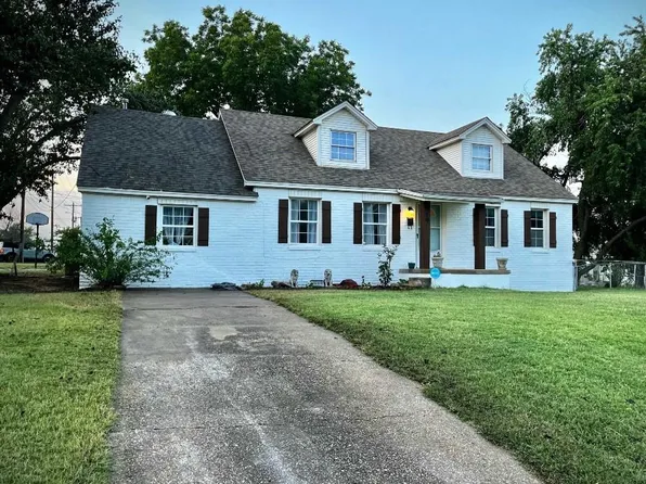 519 W Park St, Tecumseh, OK 74873