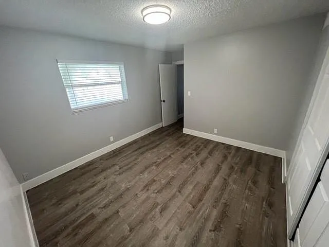 2500 Johnson St #19 — Photo 11