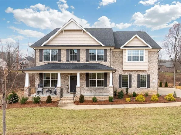 5500 Rambling Rd, Greensboro, NC 27409