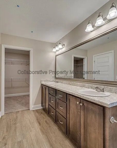 338 Tallulah Bnd — Photo 5
