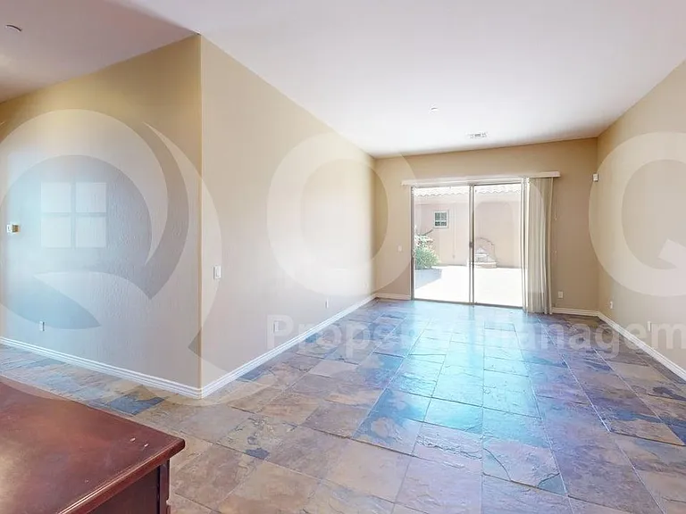 36435 N Porta Nuova Rd — Photo 15
