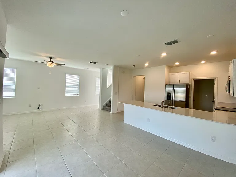 6246 Shiner St — Photo 5
