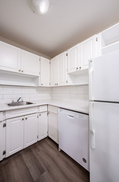 Fort Saskatchewan Apartment for rent - 2 Bedrooms — photo 13