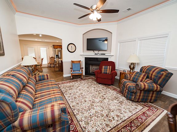 5th image of 515 Timberwood Dr