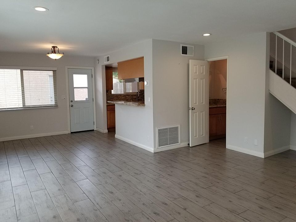 1st image of 299 S Sentous Ave