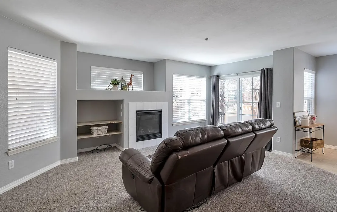 2 bed, 3.0 bath, 1860 sqft, $2,600 — Photo 3