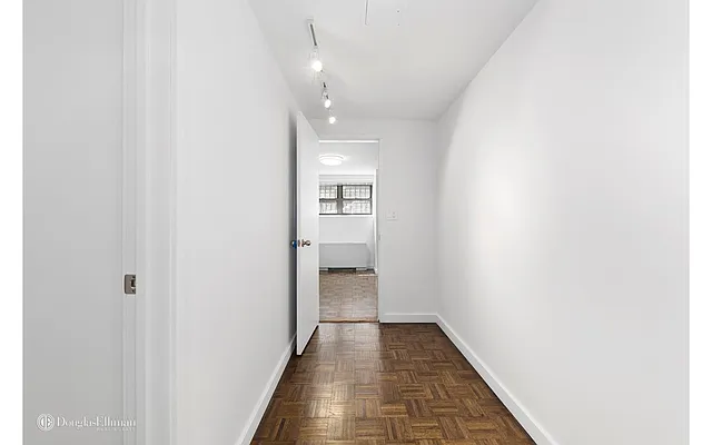 Rented by Douglas Elliman | media 15