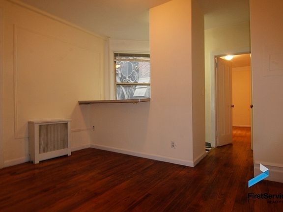 5th image of 140 W 71st St #7Z
