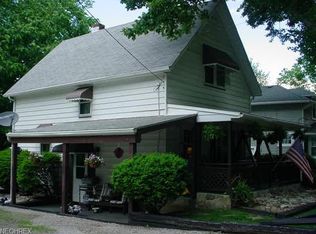 2571 Sanitarium Rd, Akron, OH 44312