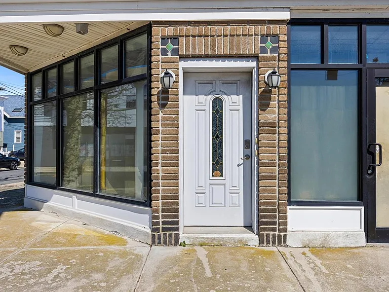5123 Ventnor Ave #B — Photo 35