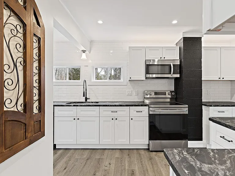 151 Mill St — Photo 25