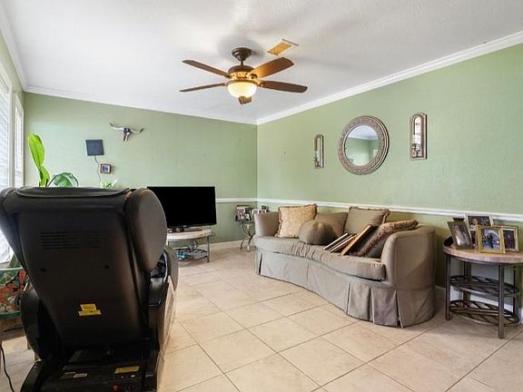 5th image of 3027 Ryson St