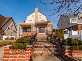 9511 160th Ave, Howard Beach, NY 11414