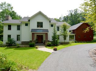 604 Coolidge Hill Rd, Diamond point, NY 12824