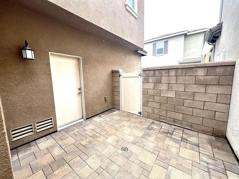 6072 Snapdragon St — Photo 32