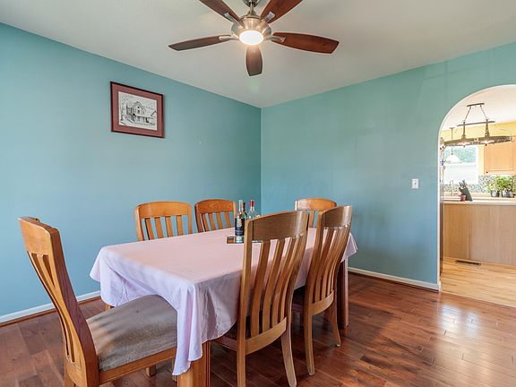 3rd image of 5359 Prater Dr