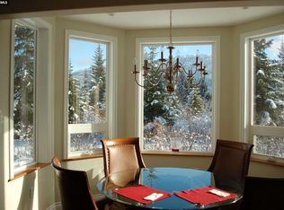 10403 Mendenhall Loop Rd, Juneau, AK 99801