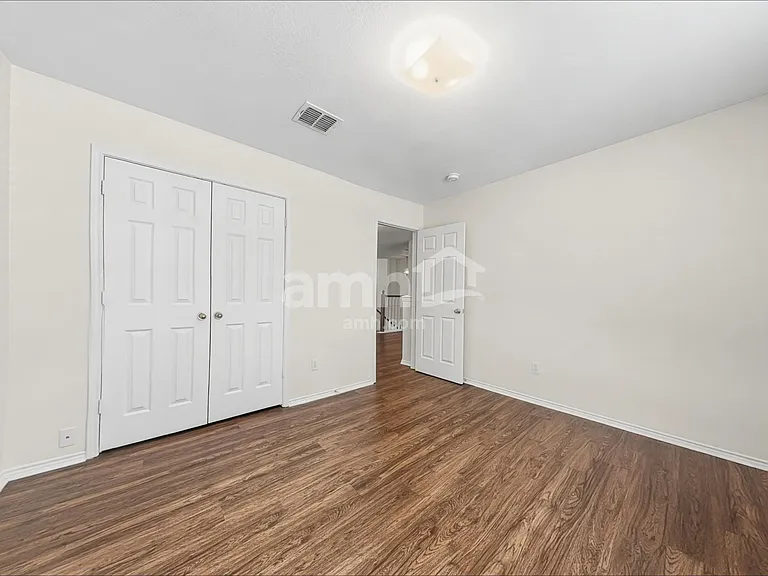 1135 Trinity Trl — Photo 16