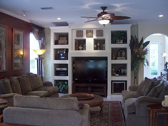 Built in Entertainment Area 