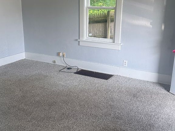 2nd image of 343 Russell St