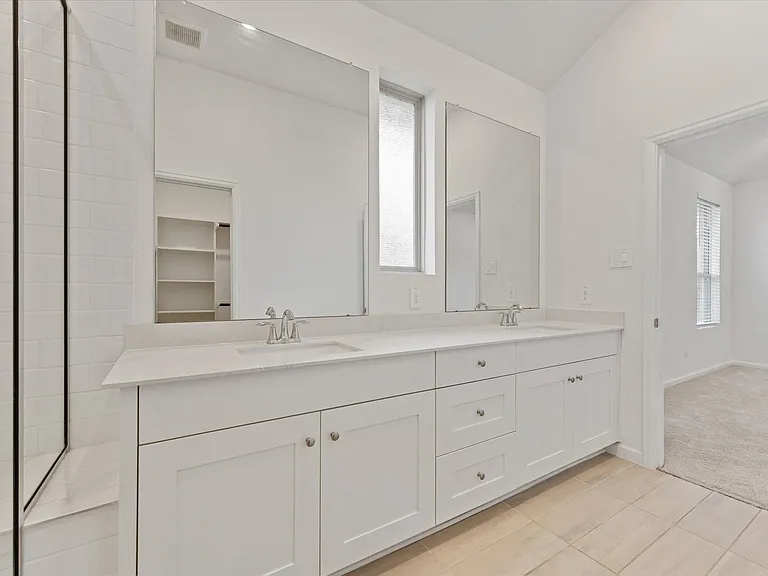 15520 Sunset Maple Ct — Photo 16