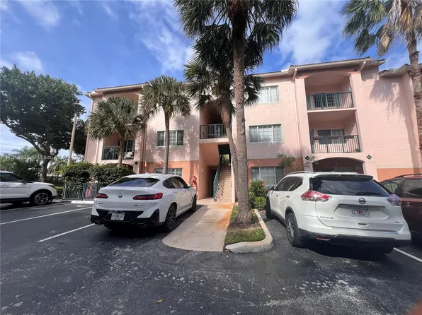 2015 SE 10th Ave APT 102, Fort Lauderdale, FL 33316