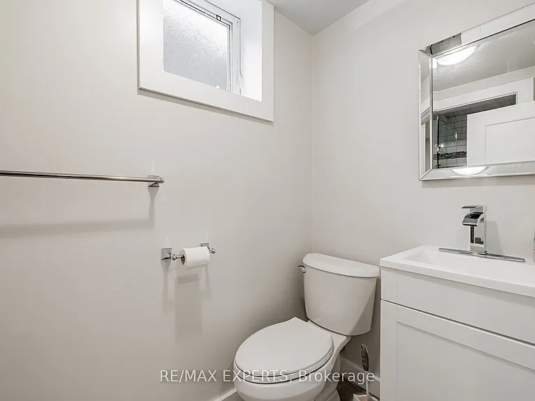 2103 Avenue Rd #BASEMENT — Photo 15