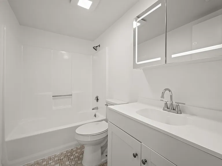 20 Little Oak Ln #20 — Photo 10