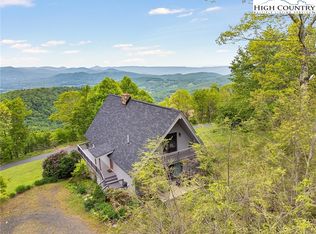 871 Rich Knob Rd, Spruce Pine, NC 28777